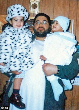 Aamer in 2002 with two of his children